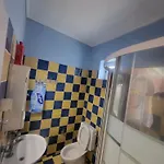 Happy House ליקסורי